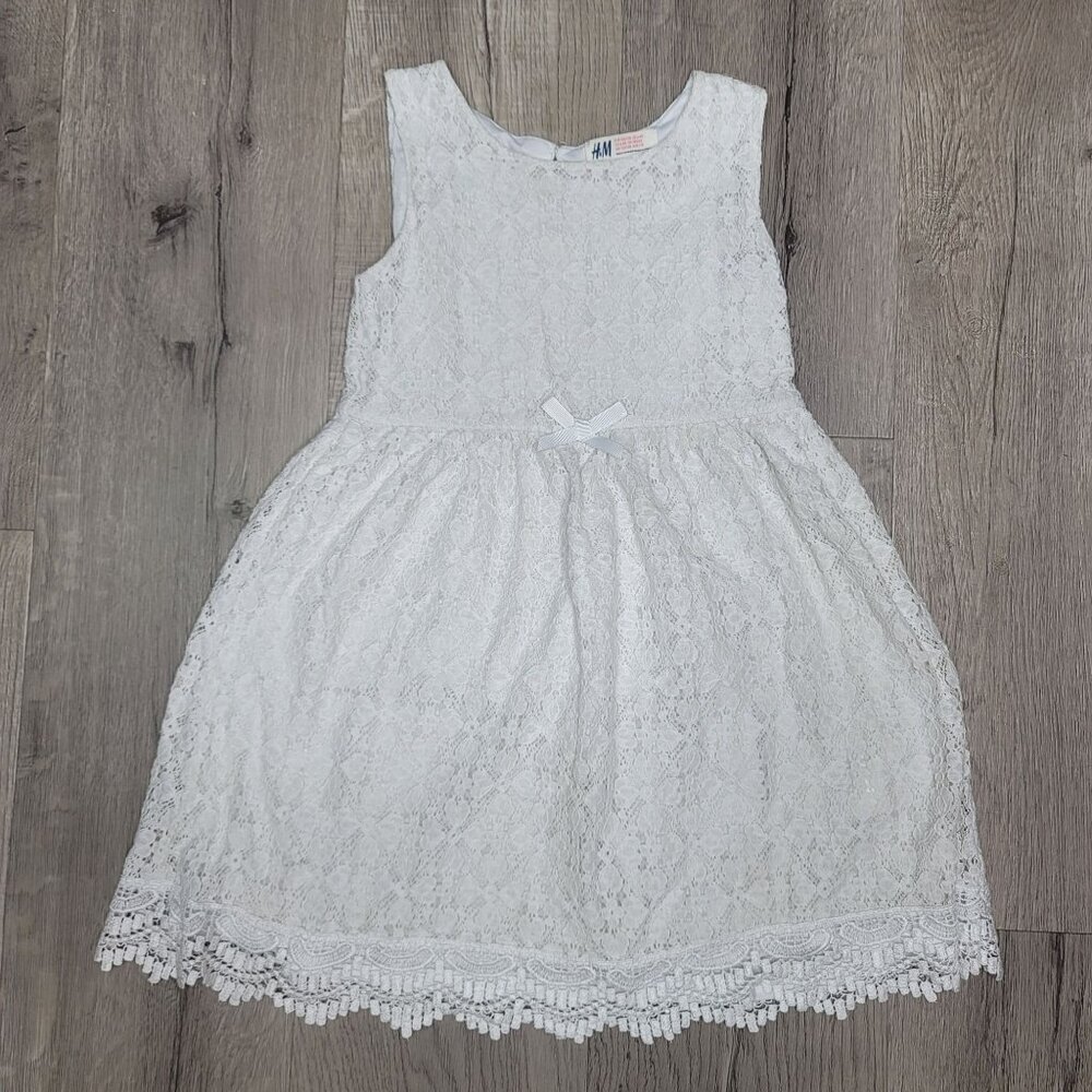 H&M little Girls White Lace Dress With Bow Detail Size 6-8 6t wedding christmas